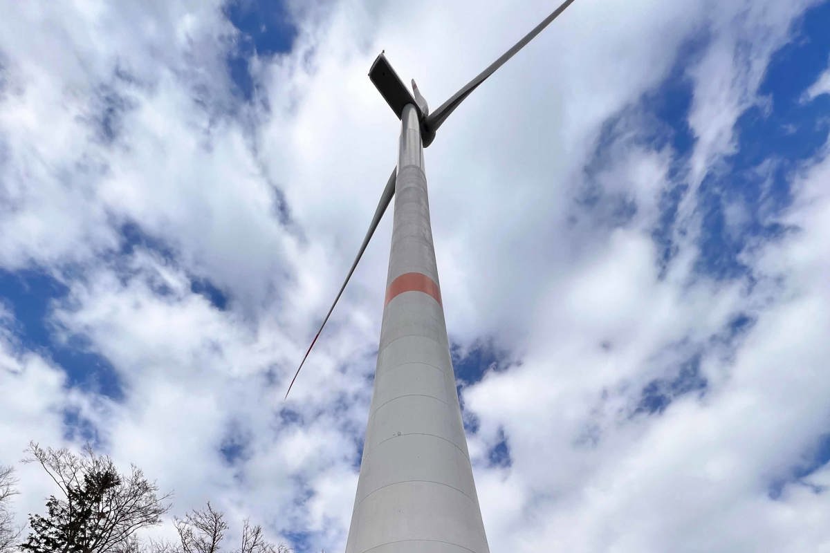 Eine Anlage des Windparks Verenafohren.