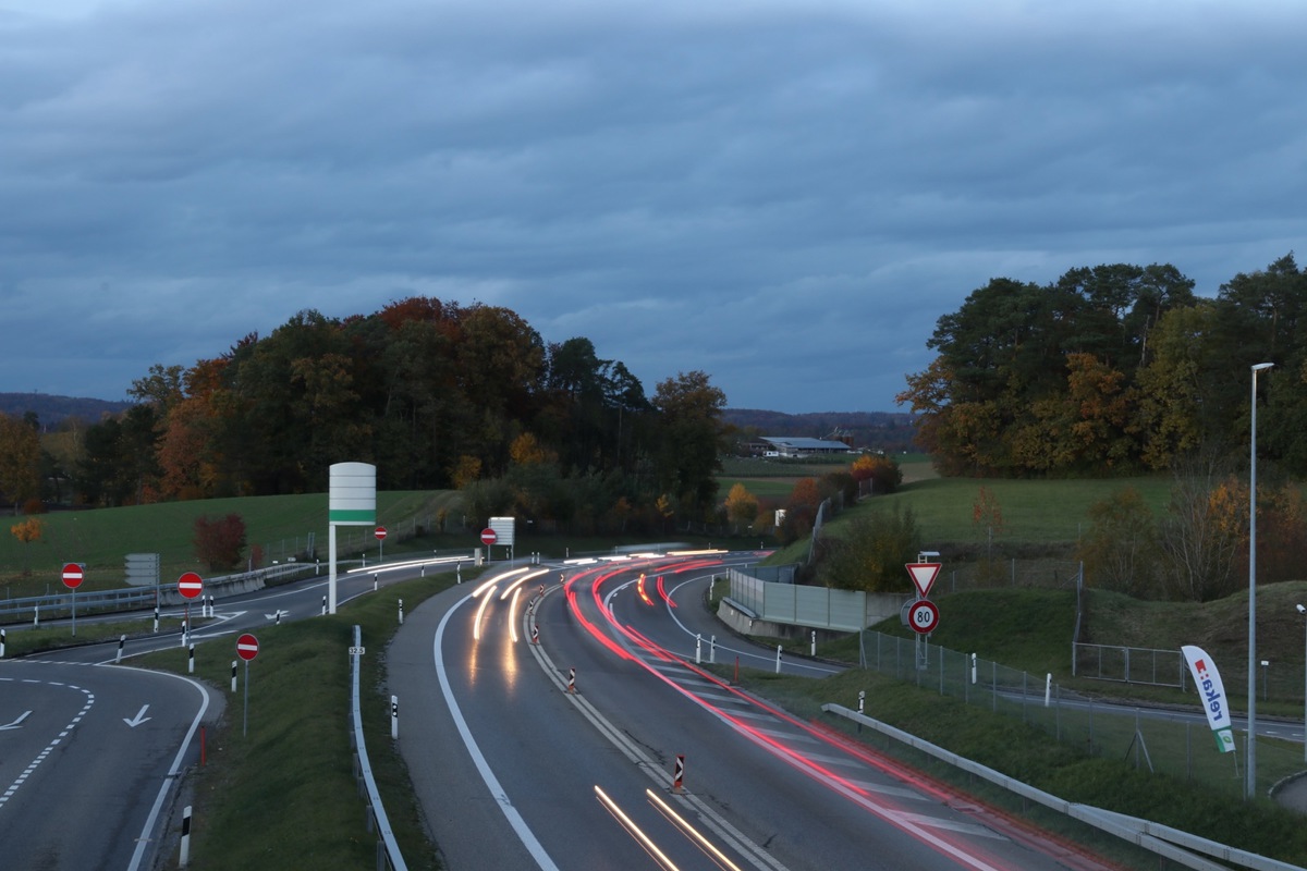 Die A4 soll durchgehend vierspurig werden.